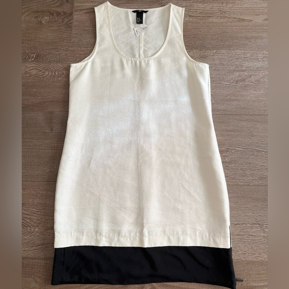 H&M Textured Cream and Black Dress Size 10 NWT
